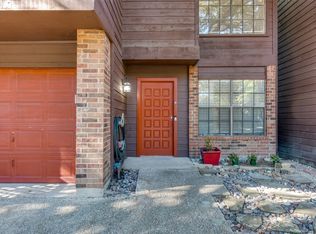 6107 Summer Creek Cir, Dallas, TX 75231