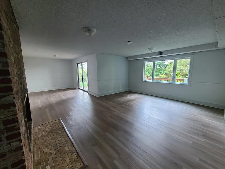 6535 SW 90th Ave — Photo 9