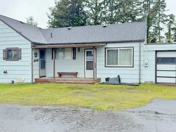 616 24th Ave, Seaside, OR 97138