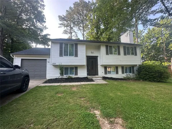 2205 Mill Wood Ct, Duluth, GA 30096