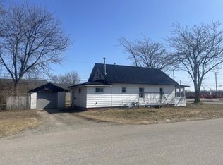 701 E Frank St, Caro, MI 48723