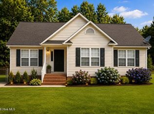 1828 Garner Rd, Greenville, NC 27834
