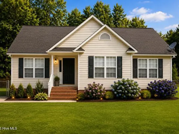 1828 Garner Road, Greenville, NC 27834