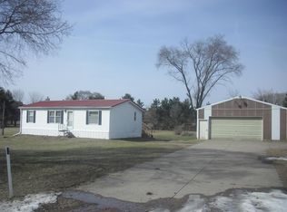 N297 Tarr Rd, Waupaca, WI 54981