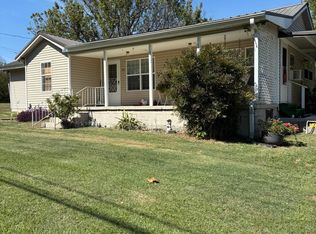 1315 Pike Ave, Phil Campbell, AL 35581