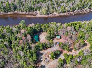 1 Pioneer Ln, Howland, ME 04448