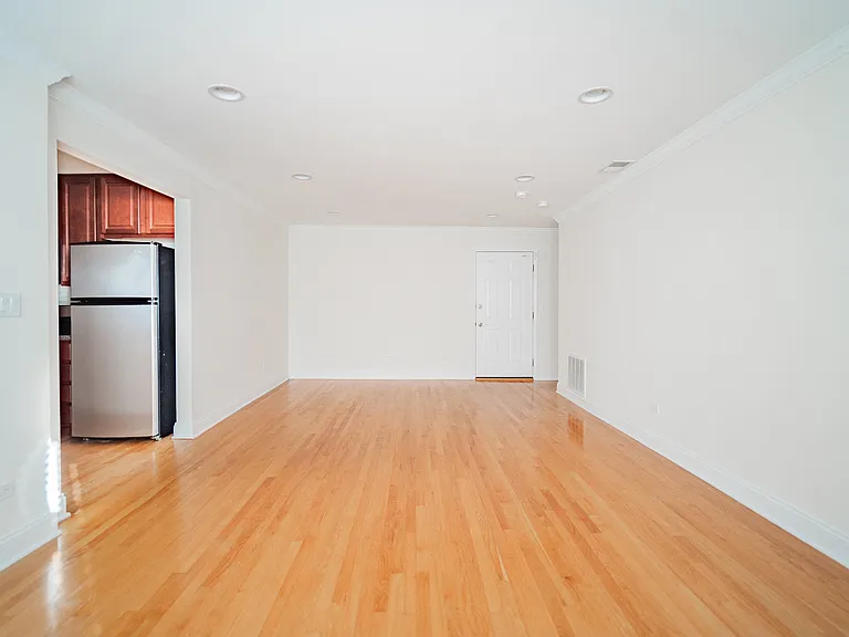Living Room - #305
