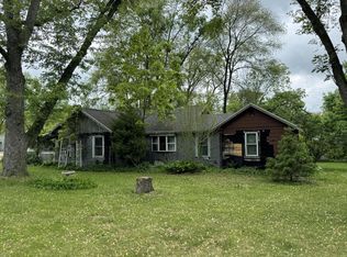 8444 Fish Hatchery Rd, Burlington, WI 53105