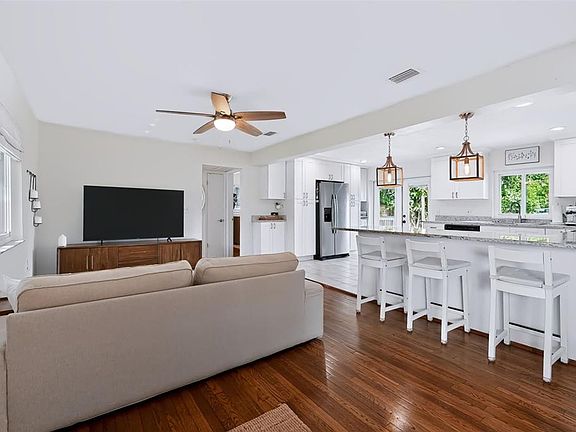 5th image of 615 BROOKSIDE DRIVE