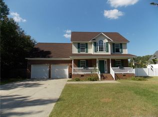 1077 John McMillan Rd, Hope Mills, NC 28348