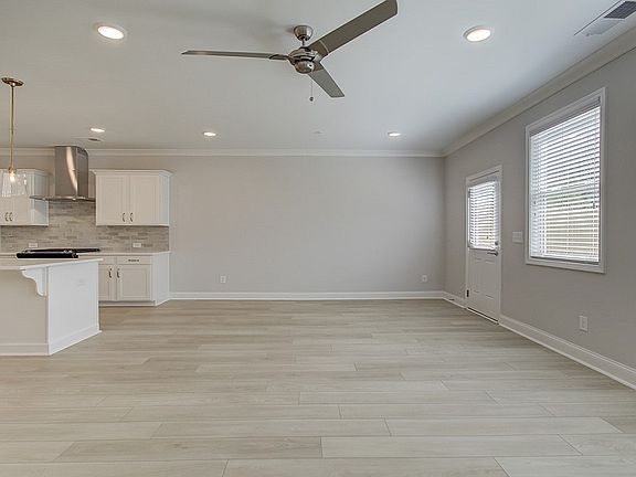 5th image of 1799 Roswell St SE #82PEKX
