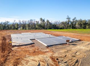 2561 Uphill Ave, Redding, CA 96002