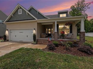 6474 Rogers Farm Rd, Pleasant Garden, NC 27313