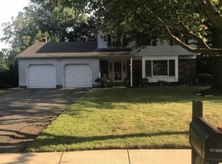 52 Congress Ct, Freehold, NJ 07728