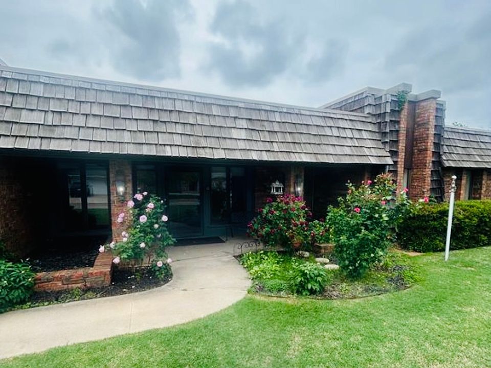 1st image of 6335 Avalon Ln #6335