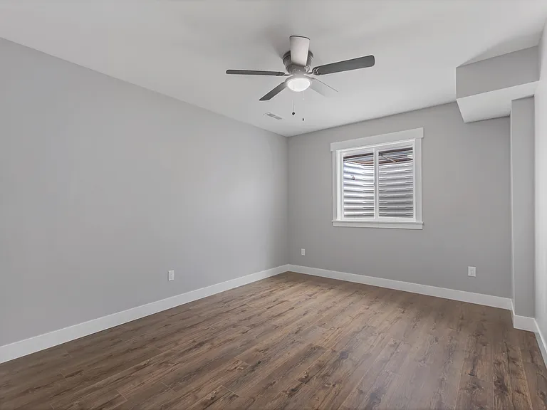 1565 S Hadleys View Dr #1 — Photo 3