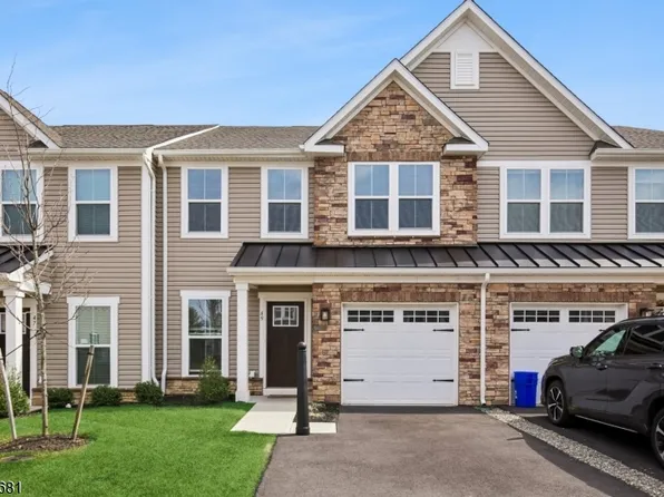 49 Owen Ct, Franklin Twp., NJ 08873