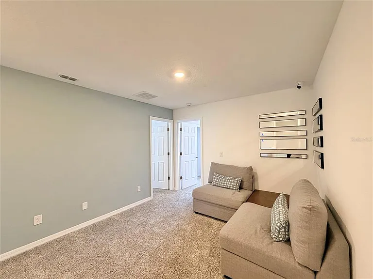 4536 Burrowing Owl Loop — Photo 15