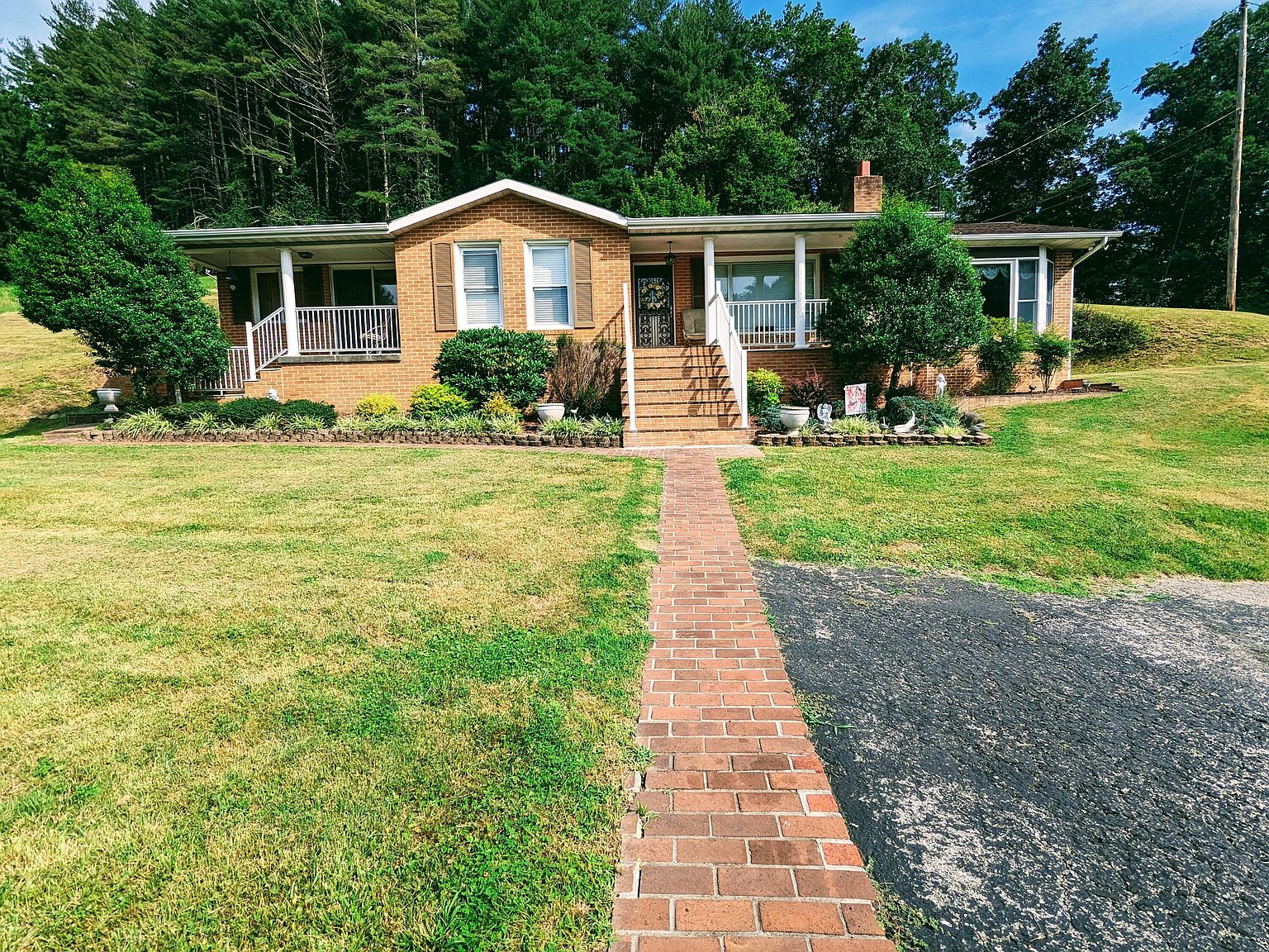 11621 Orby Cantrell Hwy, Pound, VA 24279 MLS 9953858 Zillow