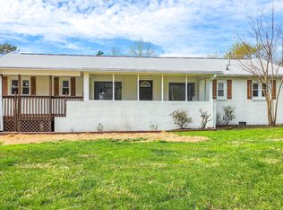 110 W Holston Ln, Oak Ridge, TN 37830