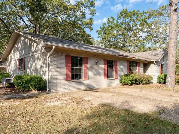 6312 Rolling Hills Dr, N Little Rock, AR 72118