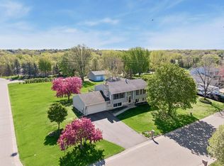 9721 Portal Dr, Eden Prairie, MN 55347