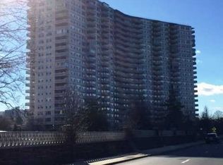 2000 Linwood Ave APT 21R, Fort Lee, NJ 07024