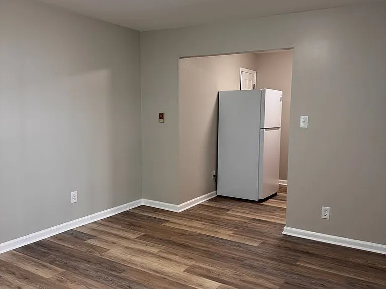 80 N Princeton Cir — Photo 2