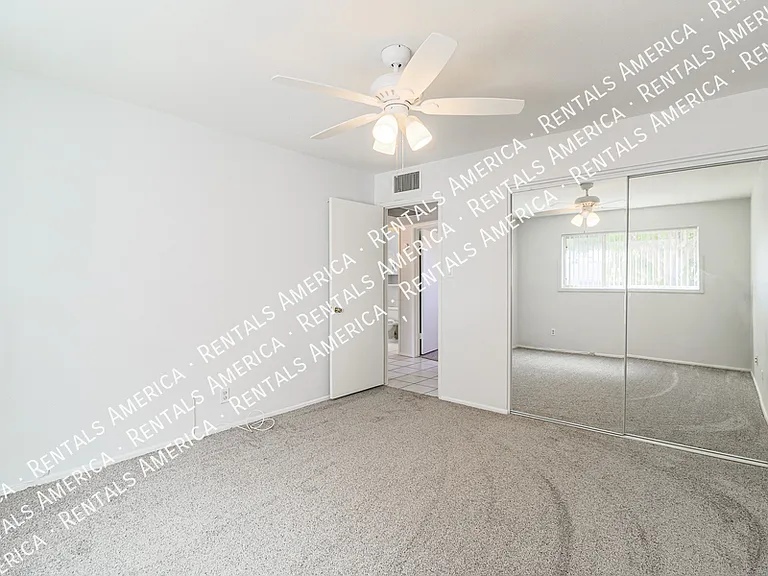 1314 N 70th St — Photo 33