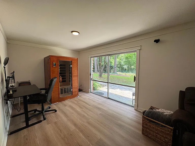 605 Country Club Dr — Photo 19