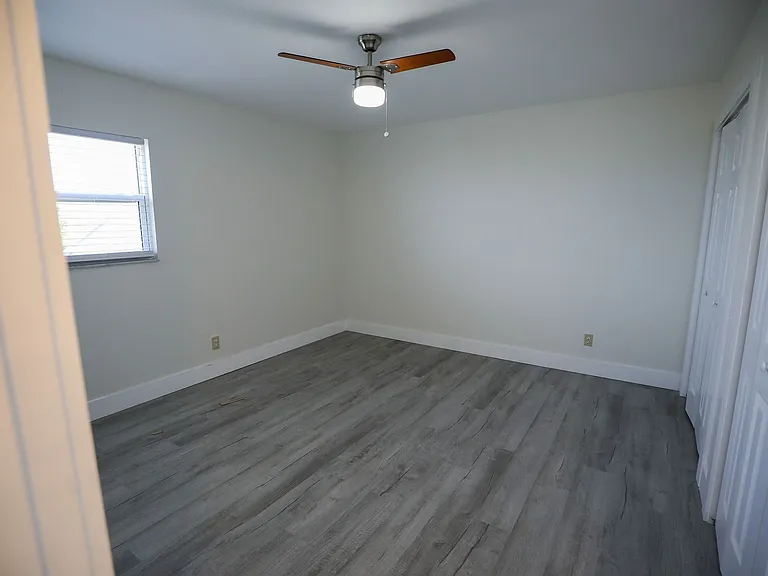 17620 Lee Ave — Photo 23