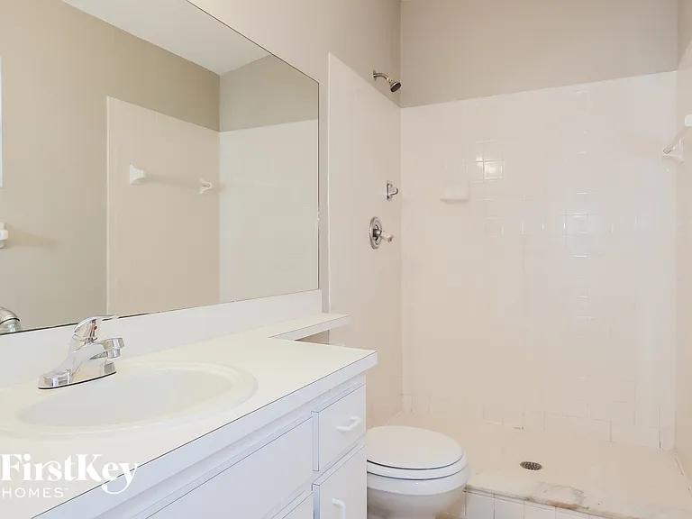 785 Hunt Dr — Photo 11