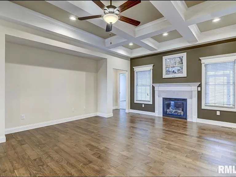 1811 Spartan Dr — Photo 4