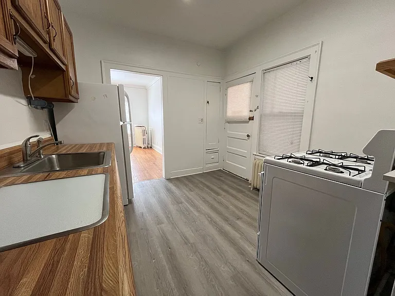 2440 Overlook Rd — Photo 15