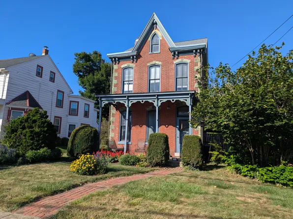 218 Brandywine Ave, Downingtown, PA 19335