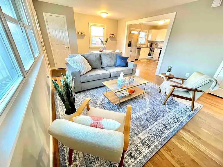 10 Al St — Photo 12