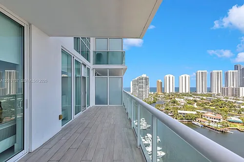400 Sunny Isles Blvd #1903 Photo 1