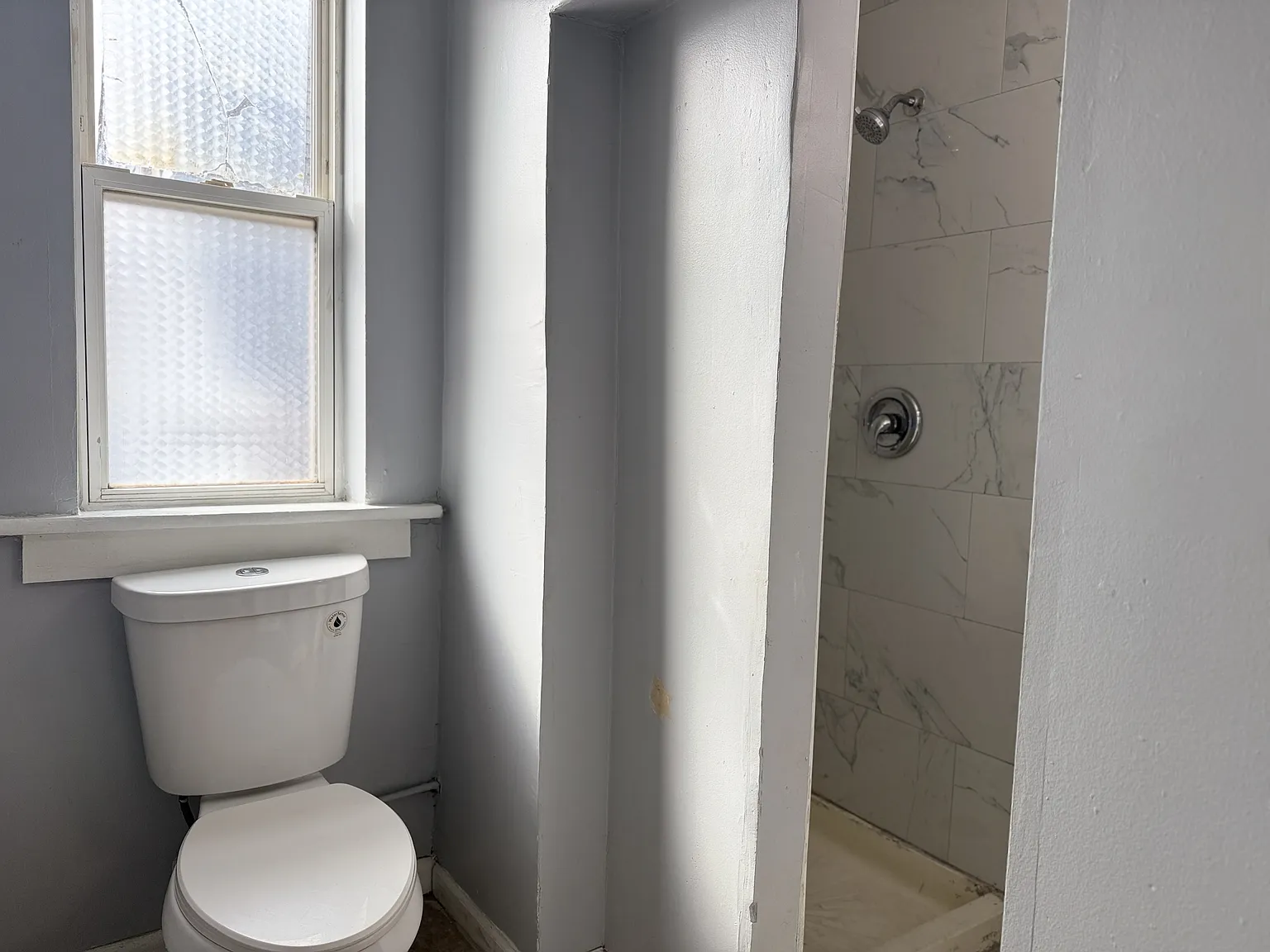 8833 South Exchange Avenue — Photo 3