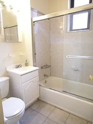 Rented by Vickers Realty | media 2