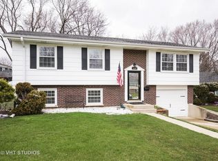 3802 Eleanor Ct, Rolling Meadows, IL 60008