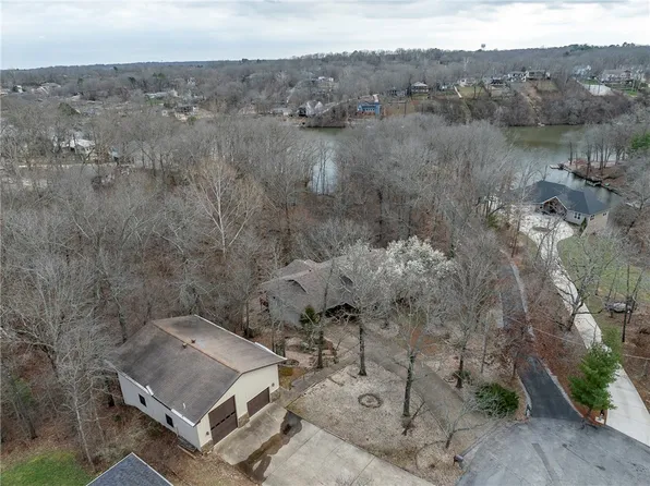 13 Evans Ln, Bella Vista, AR 72715