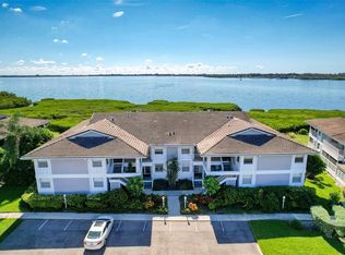1137 Edgewater Cir, Bradenton, FL 34209