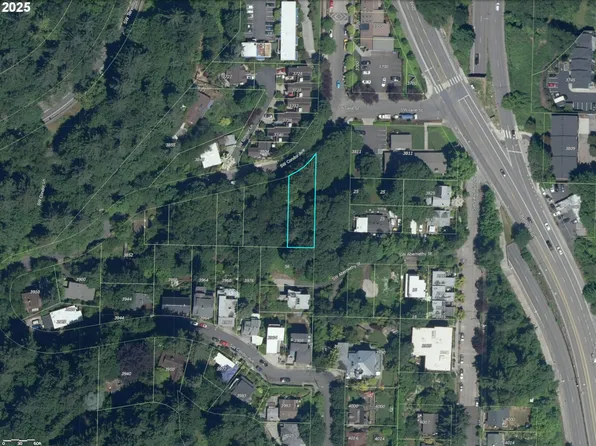 SW Condor Ave, Portland, OR 97239