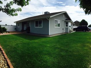 125 400 W, Taylor, AZ 85939