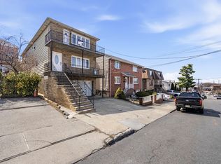 370 Henry St, Fairview, NJ 07022