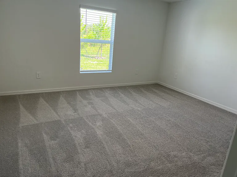Master bed room