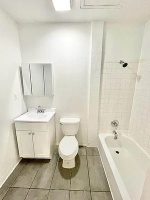 Rented by Carnegie Management Inc | media 10