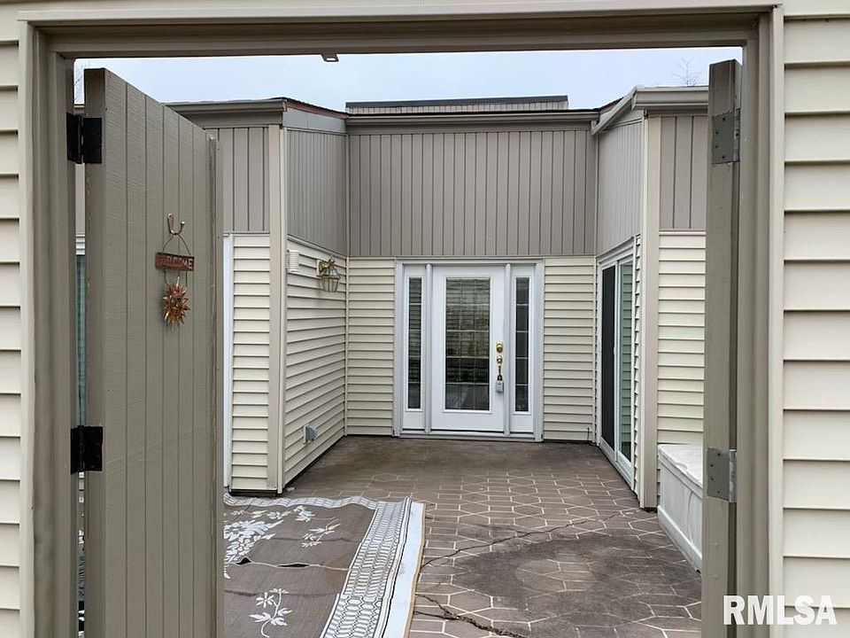 1st image of 6809 N Frostwood Pkwy #46