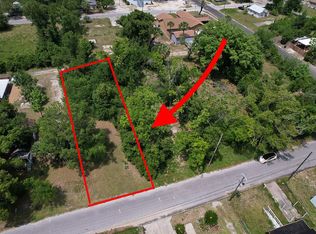 909 E 7th Ct, Panama City, FL 32401