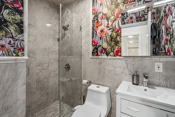 Rented by Daniel Gale Sotheby's International Realty | media 22